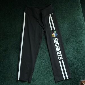 Harry Potter Hogwarts Capri Workout Leggings